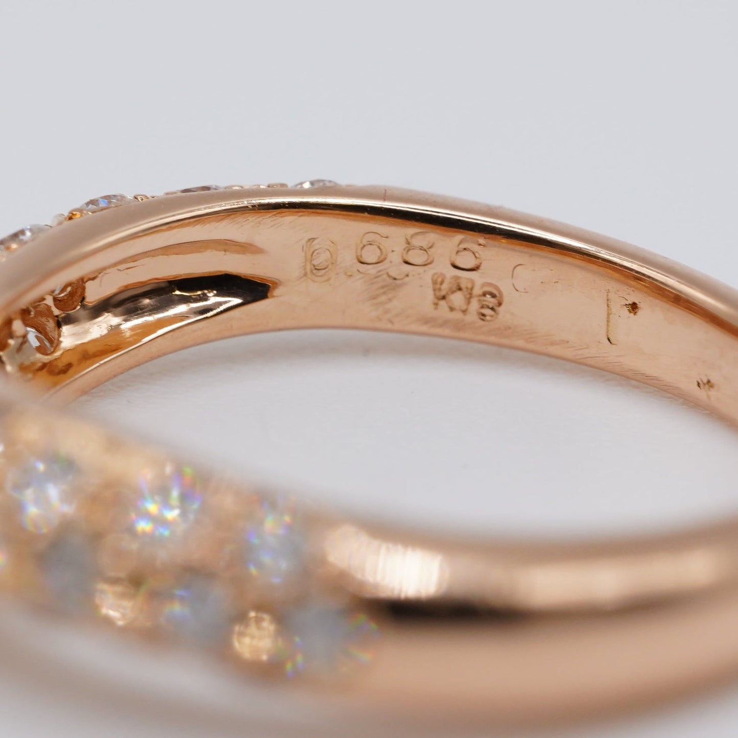 K18 ダイヤモンド パヴェリング 0.686ct ウェーブデザイン 約8号 鑑別書付き