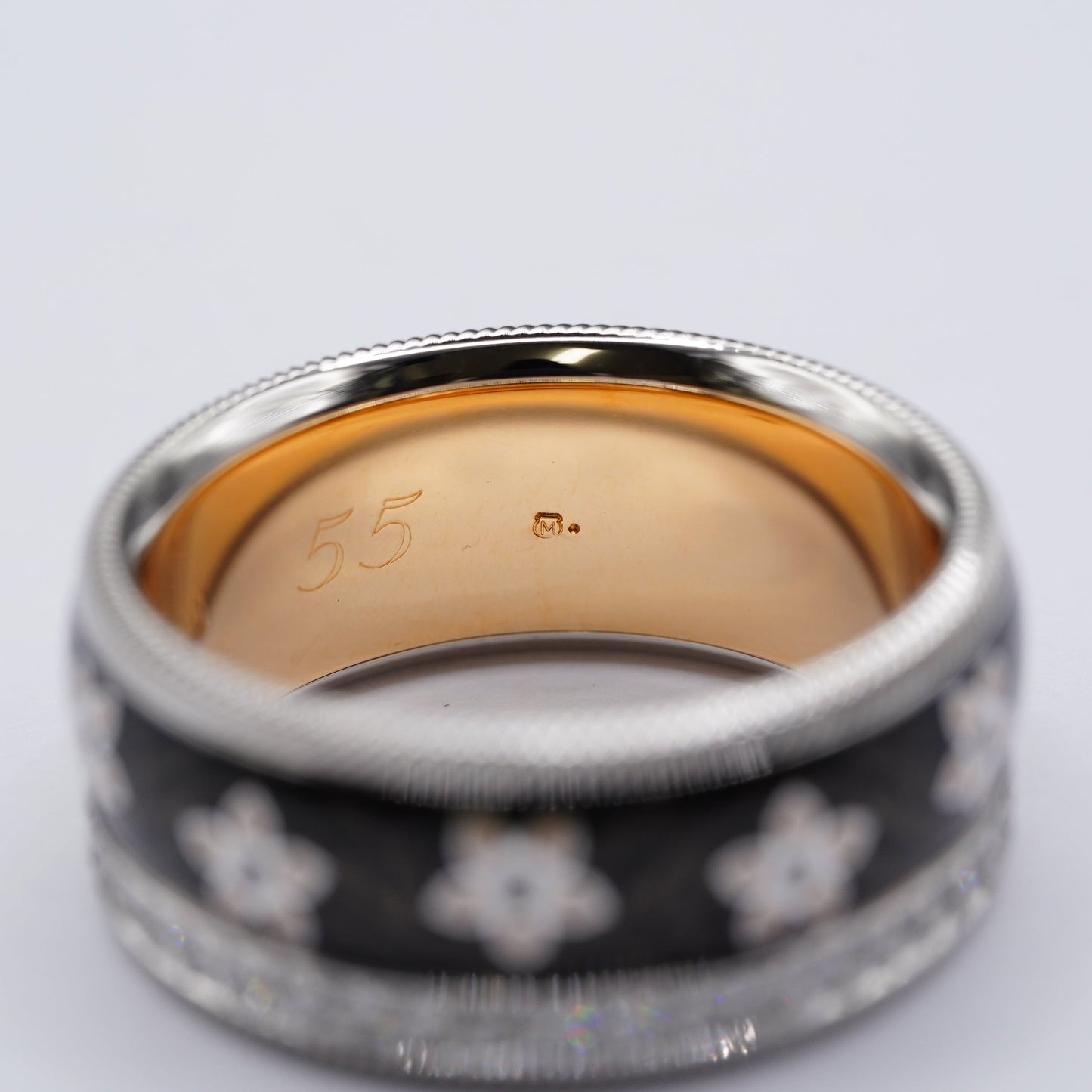 【中古・美品】ウェレンドルフ ブラックシルク Ref.606890 K18WG/YG ダイヤ0.55ct｜正規OH済・CGL鑑別書付